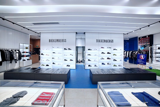 意大利高级运动时尚品牌来袭，DIRK BIKKEMBERGS中国首家旗舰店燃爆重庆！
